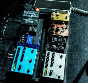 How to Build Your First Pedalboard